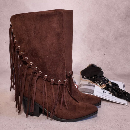 Bota vaquera con barbas 462