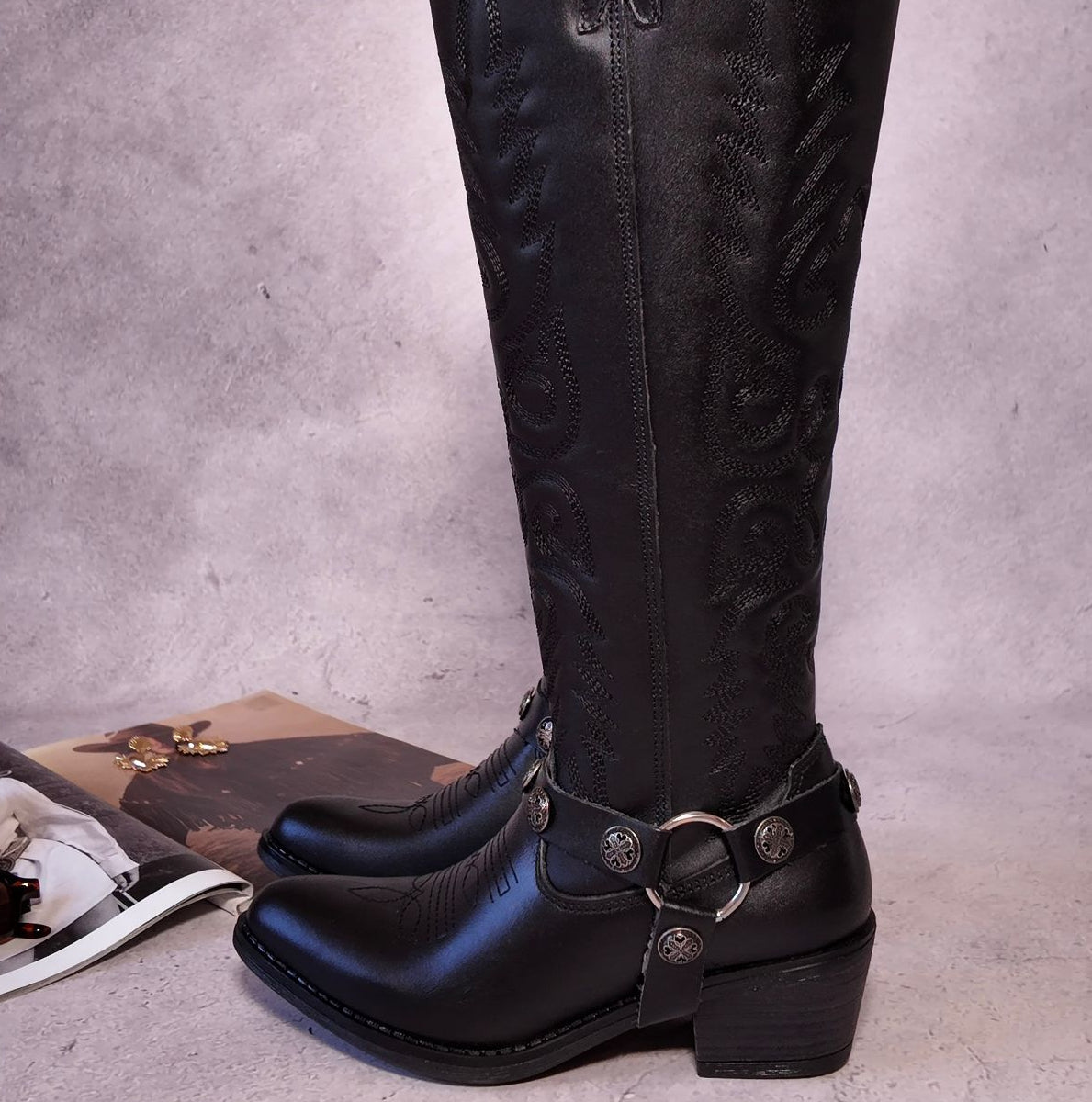 Bota vaquera alta , piel 96535