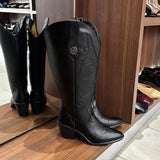 Bota vaquera bordada A076